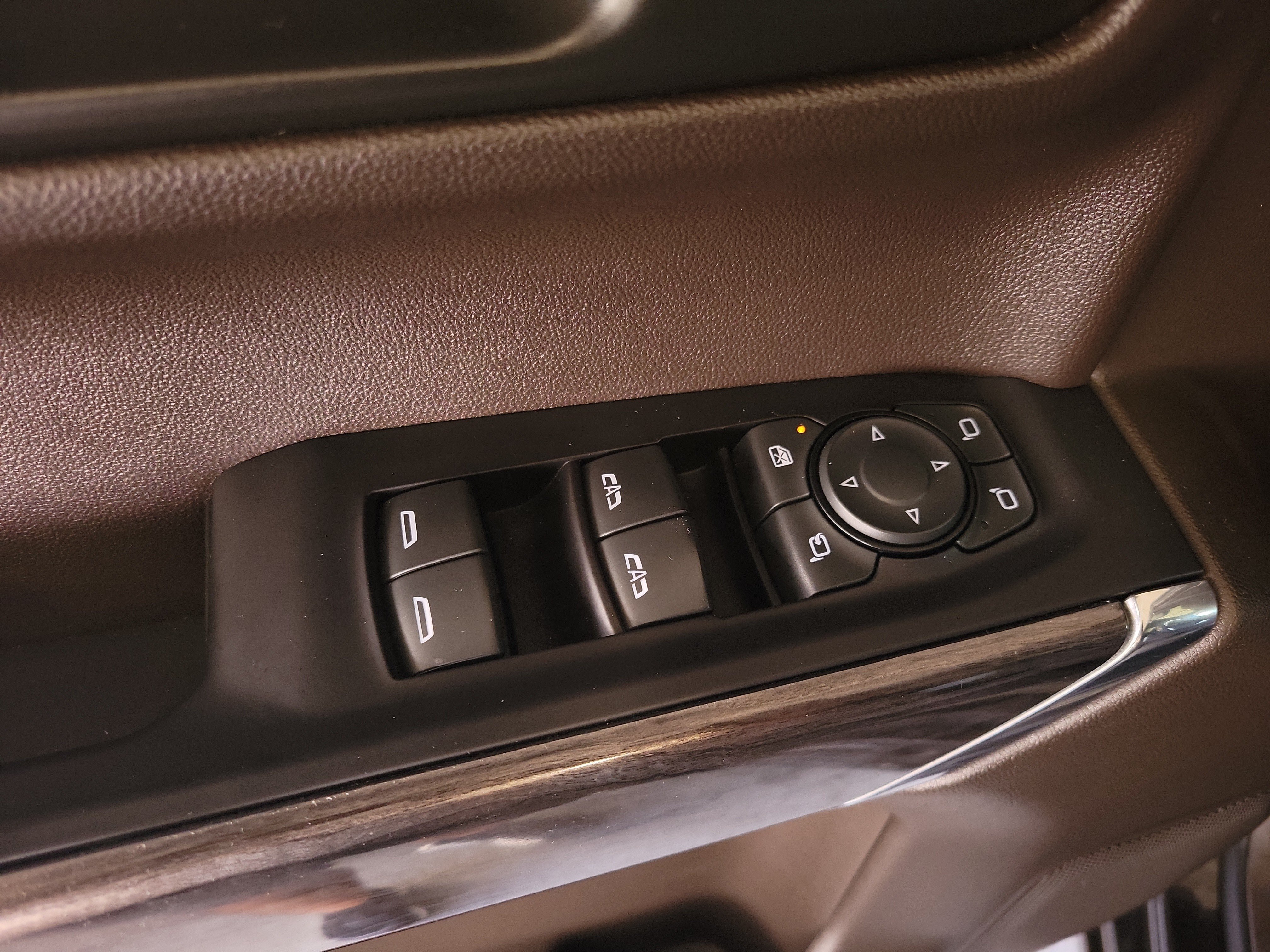 Used 2021 Chevrolet Silverado 1500 LTZ RWD image 20