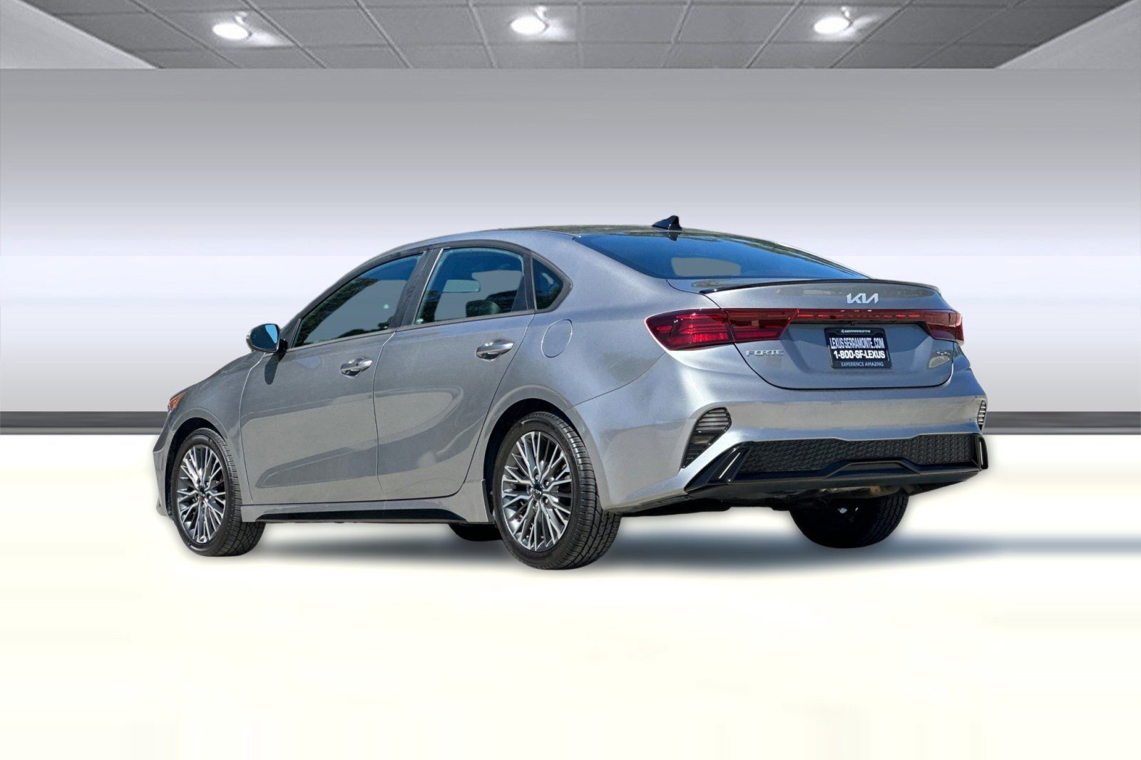 Used 2022 Kia Forte GT-Line w/ GT-Line Premium Package image 3