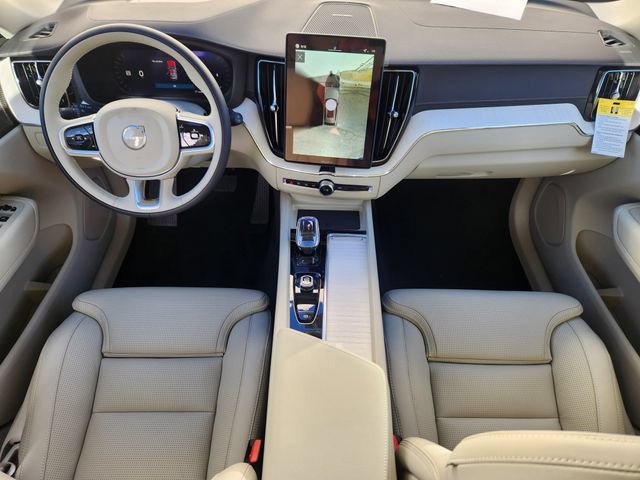 New 2026 Volvo XC60 B5 Ultra w/ Protection Package Premier AWD/4WD image 11