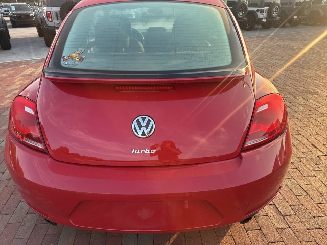 Used 2012 Volkswagen Beetle 2.0T FWD image 13