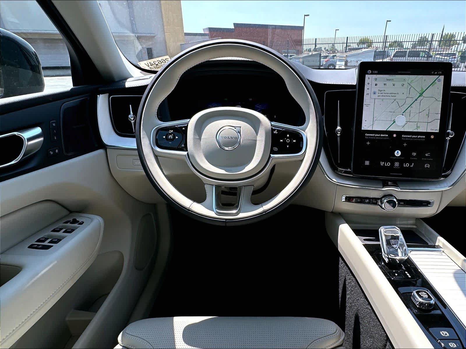 New 2026 Volvo XC60 B5 Ultra w/ Climate Package PRO AWD/4WD image 15