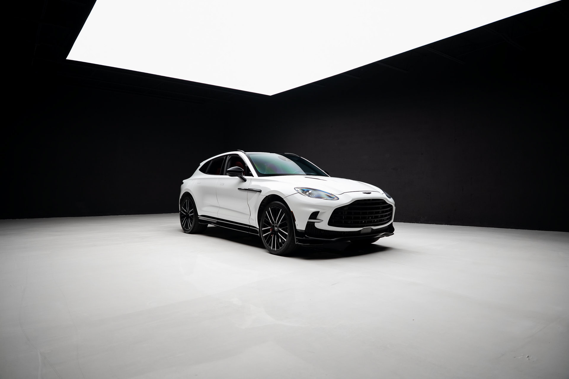 Used 2023 Aston Martin DBX 707 AWD/4WD image 85