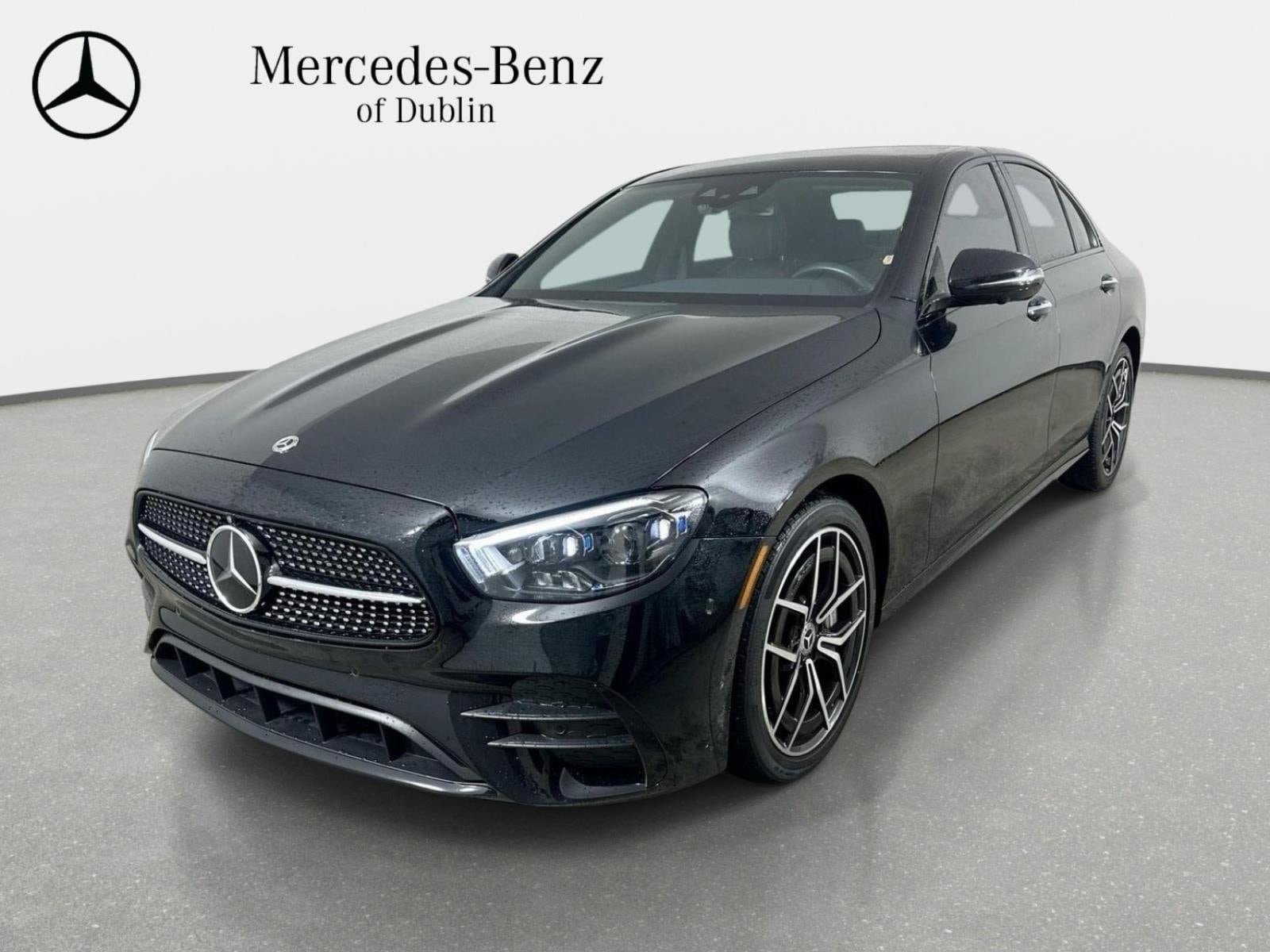 Used 2023 Mercedes-Benz E 350 4MATIC Sedan image 1