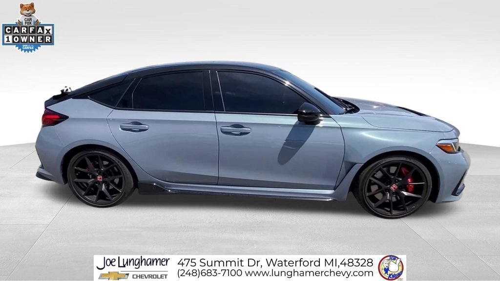 Used 2025 Honda Civic Type R image 9