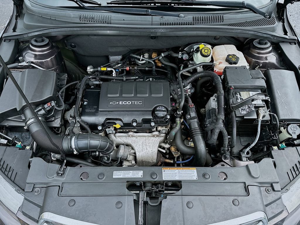 Used 2016 Chevrolet Cruze LT image 33