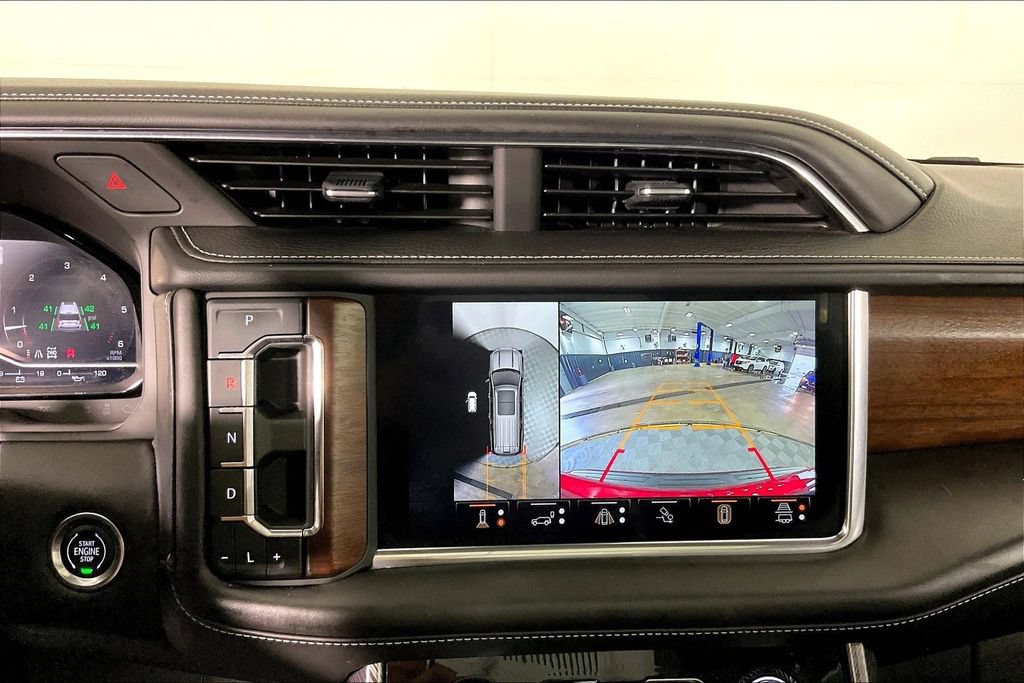 Used 2023 GMC Yukon Denali Ultimate AWD/4WD image 30