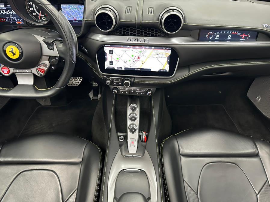 Used 2019 Ferrari Portofino RWD image 71