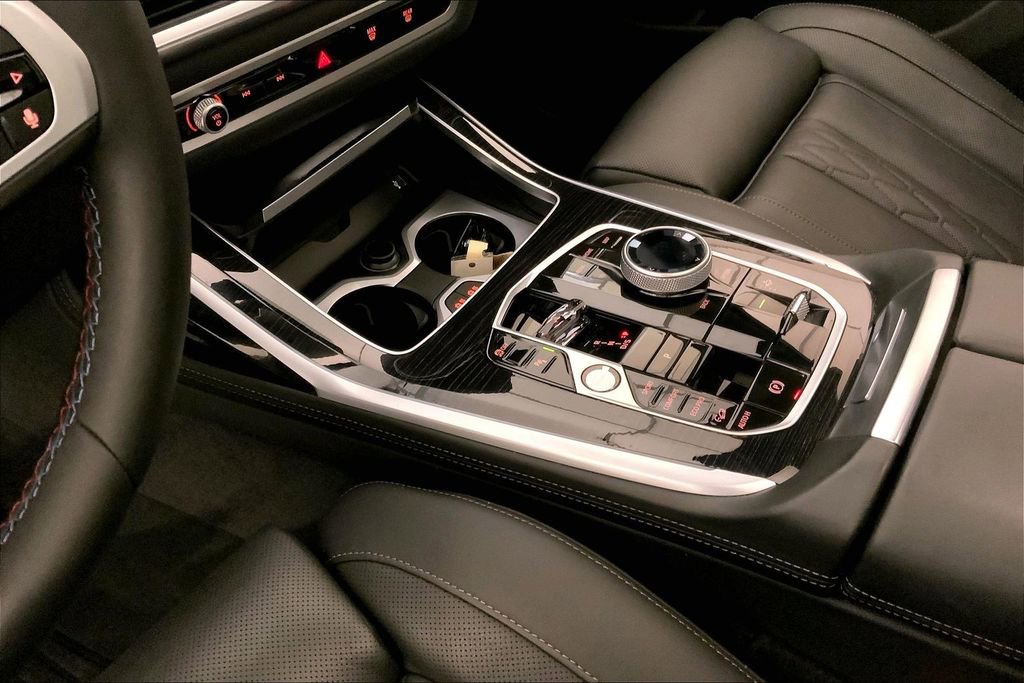 Certified 2026 BMW X7 M60i AWD/4WD image 22