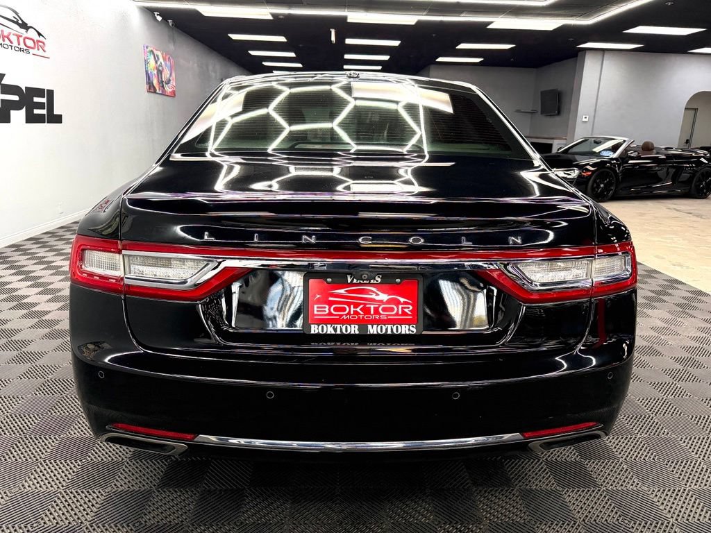 Used 2017 Lincoln Continental Select AWD/4WD image 12