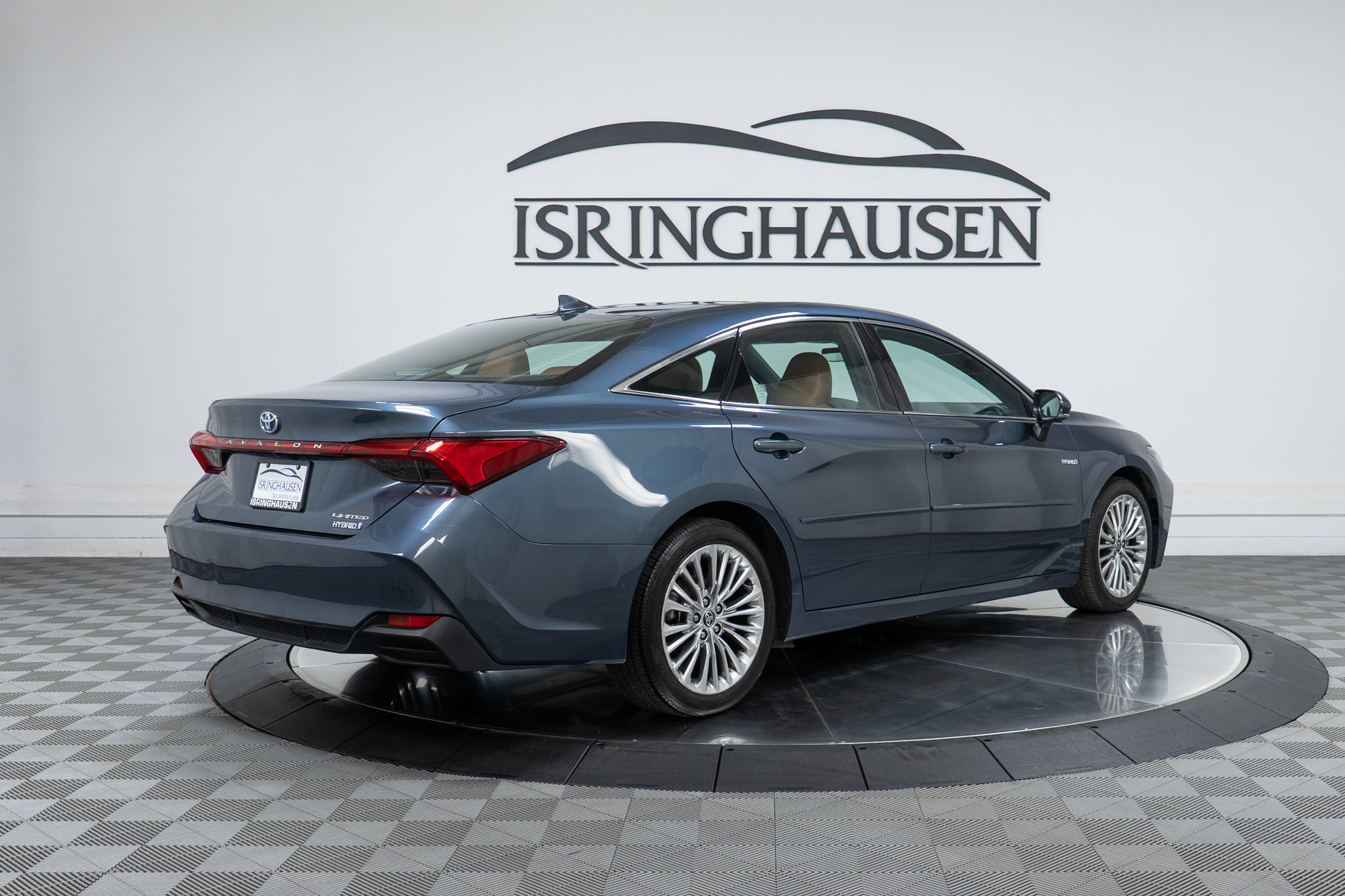 Used 2021 Toyota Avalon Limited w/ Protection Package (TMS) FWD image 5