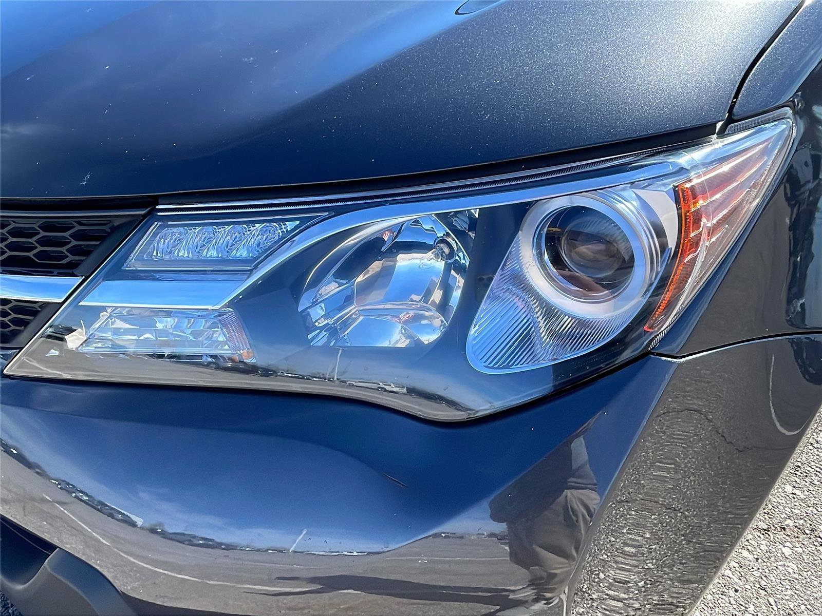 Used 2013 Toyota RAV4 Limited image 9