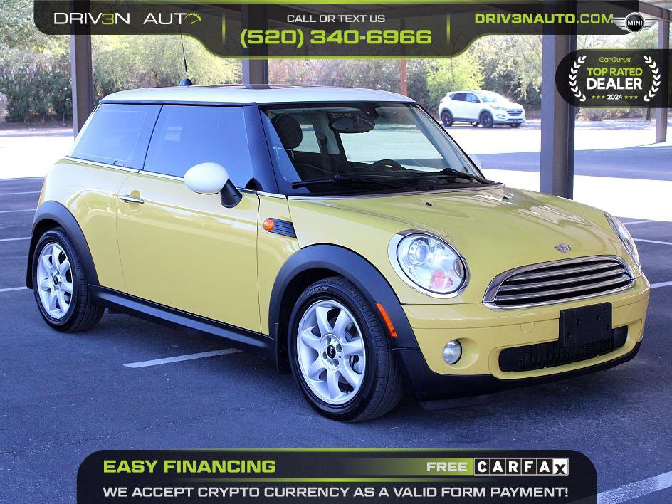 Used 2008 MINI Cooper Hardtop image 1