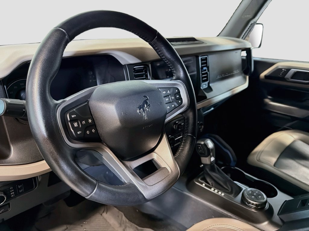 Used 2023 Ford Bronco Wildtrak AWD/4WD image 11