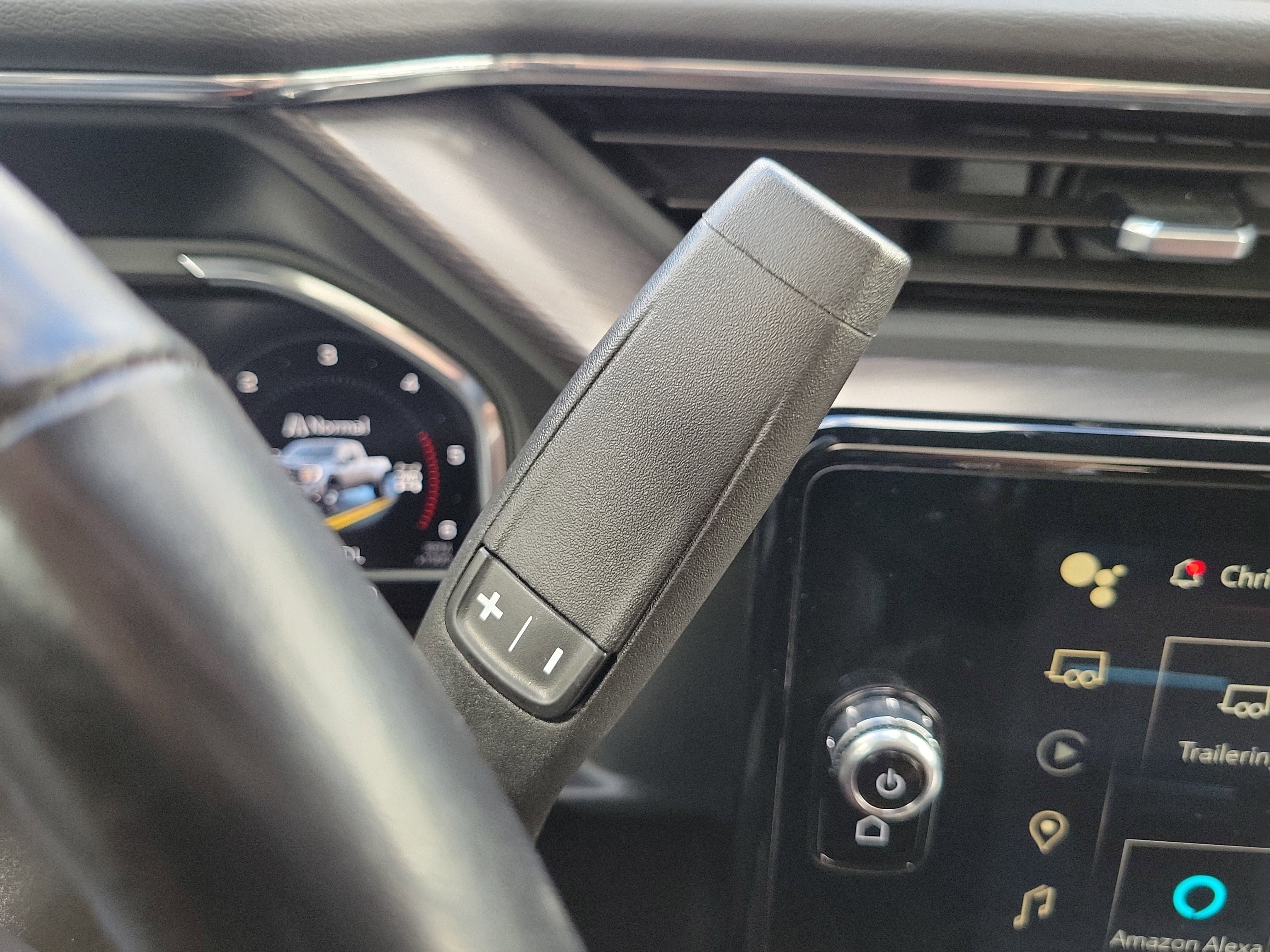 Used 2024 GMC Sierra 3500 Denali Ultimate image 21