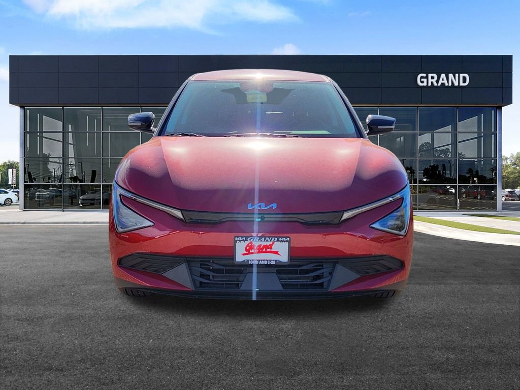 New 2025 Kia EV6 Light w/ Light LR Technology Package video 3