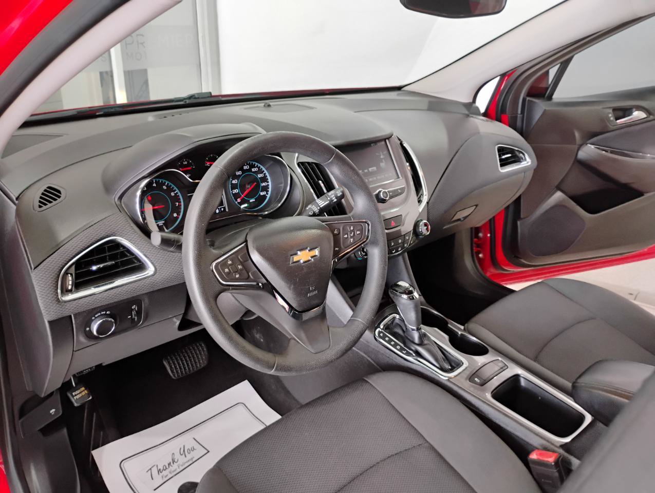 Used 2017 Chevrolet Cruze LT w/ Convenience Package FWD image 40