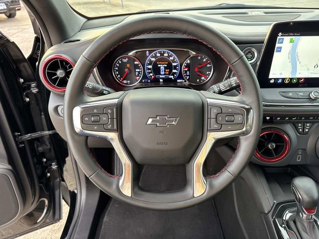 Used 2025 Chevrolet Blazer RS FWD image 45