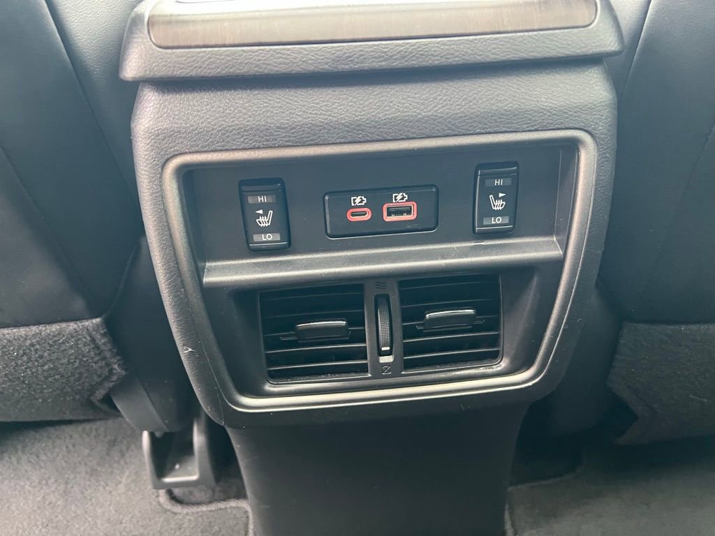 Used 2024 Nissan Murano Platinum image 23