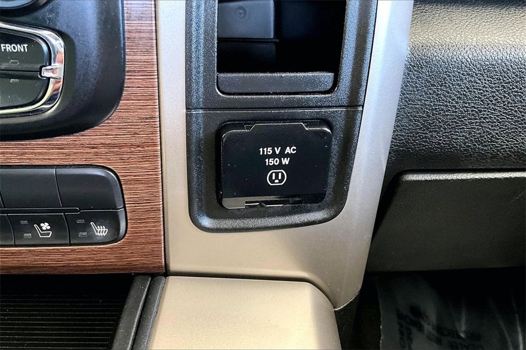 Used 2015 RAM 1500 Laramie w/ Convenience Group image 17