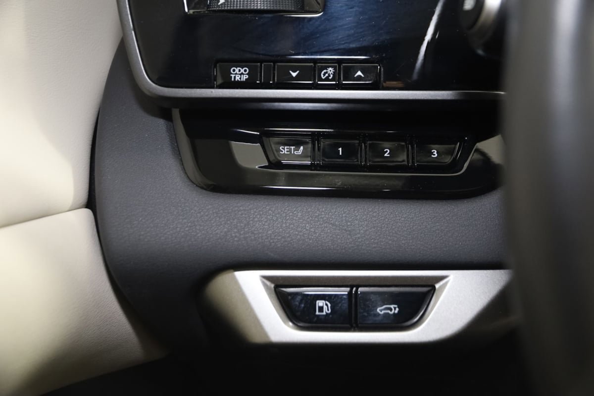 Used 2023 Lexus RX 350 Premium w/ Cold Area Package FWD image 28