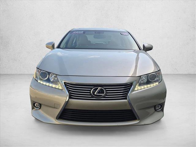 Used 2015 Lexus ES 350 w/ Luxury Package image 2