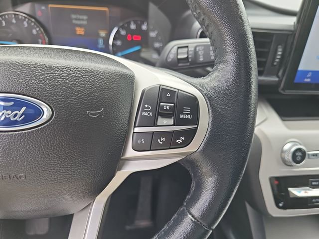 Used 2023 Ford Explorer XLT w/ Equipment Group 202A image 22