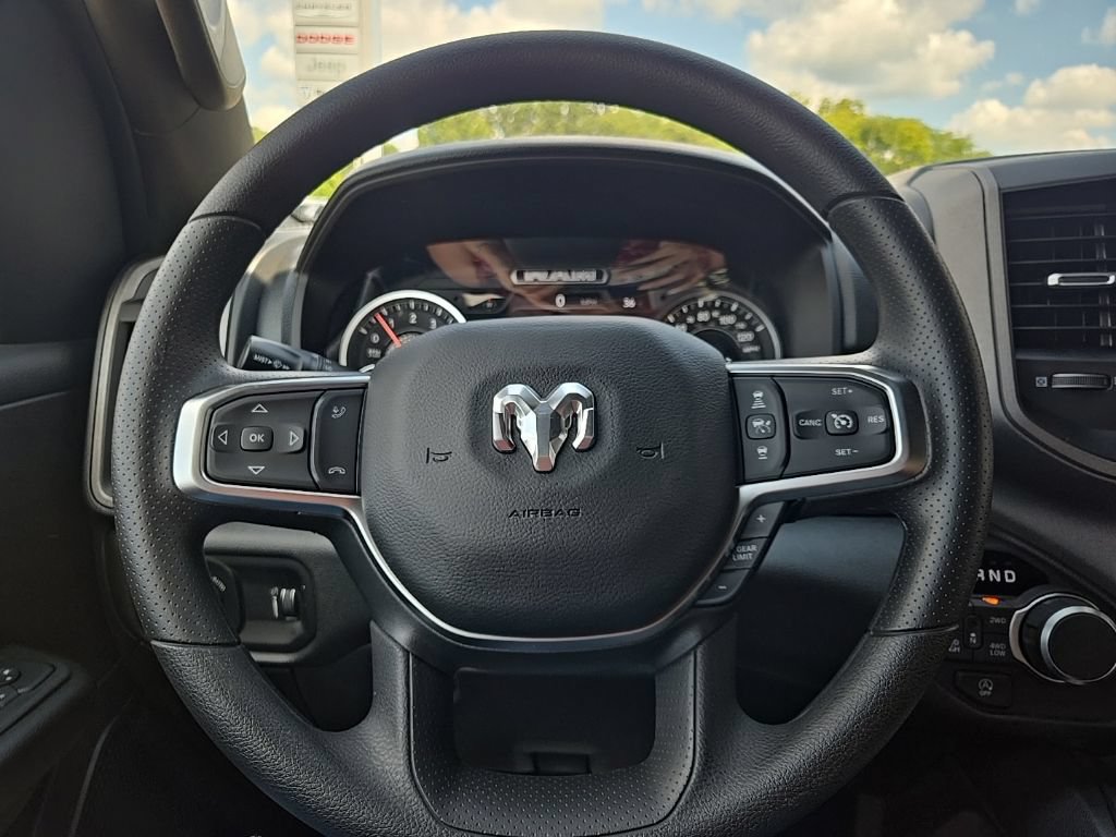 New 2027 RAM 1500 Express AWD/4WD image 47