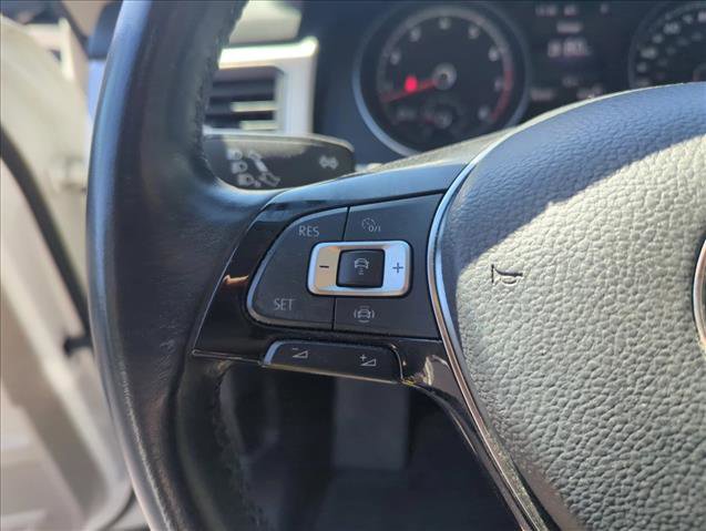 Used 2019 Volkswagen Atlas SE w/ Panoramic Sunroof Package FWD image 12