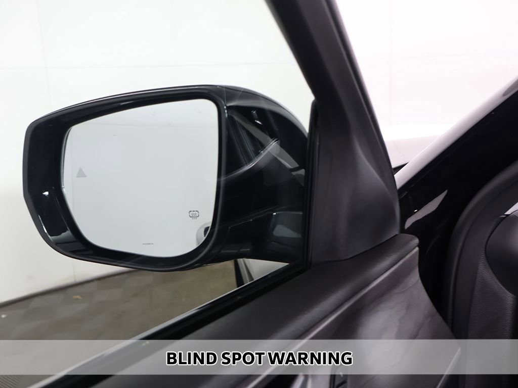 Used 2023 Jeep Grand Cherokee Limited image 6