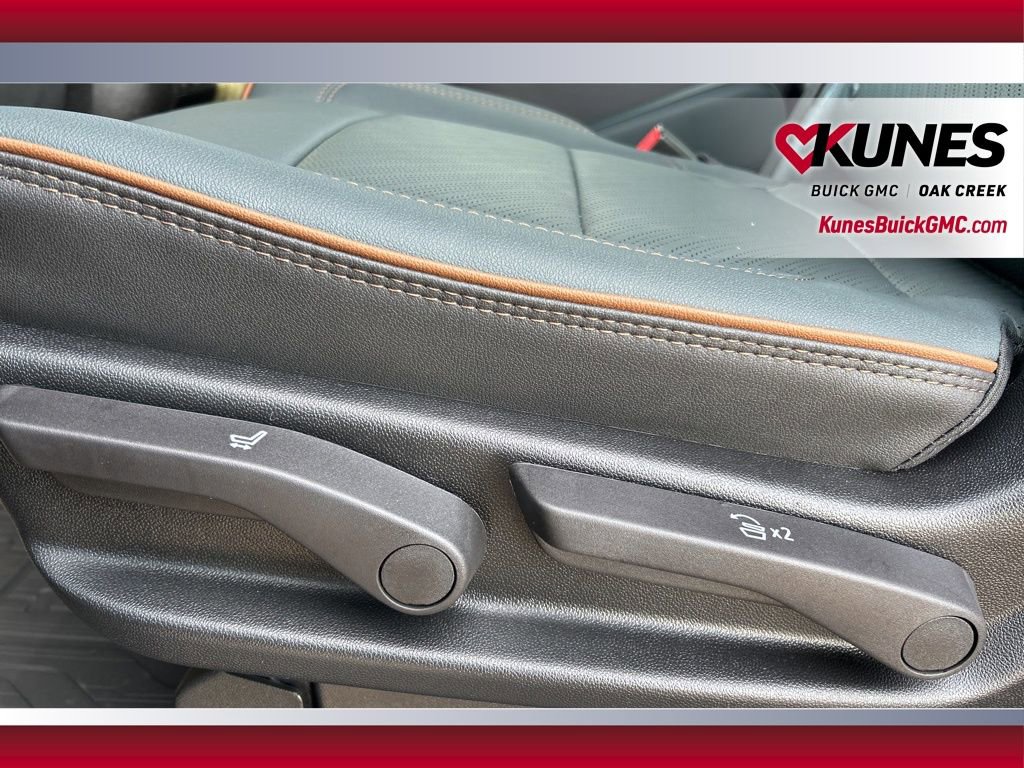 New 2026 GMC Yukon AT4 w/ AT4 Premium Plus Package image 29