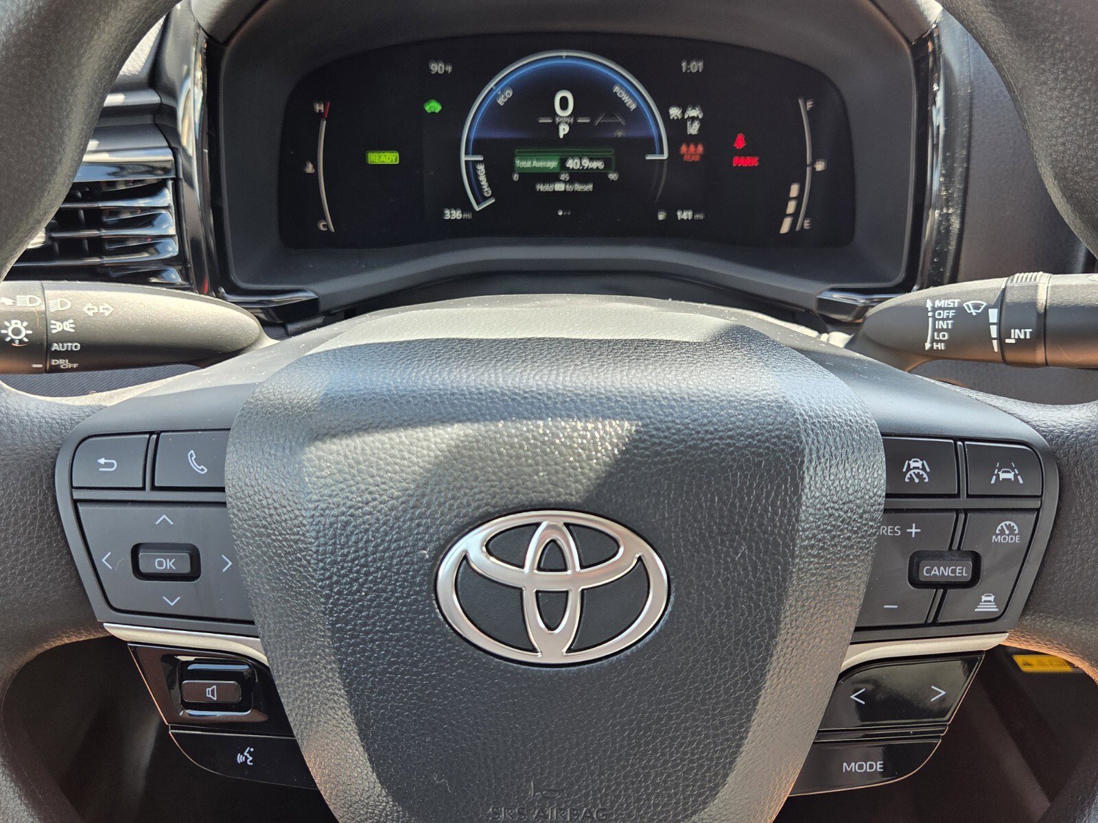 Certified 2025 Toyota Camry LE image 17