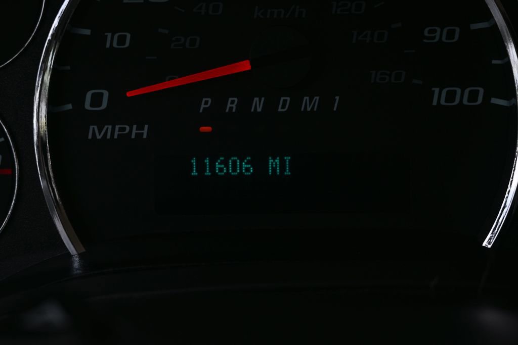 Used 2024 GMC Savana 2500 w/ Driver Convenience Package image 12