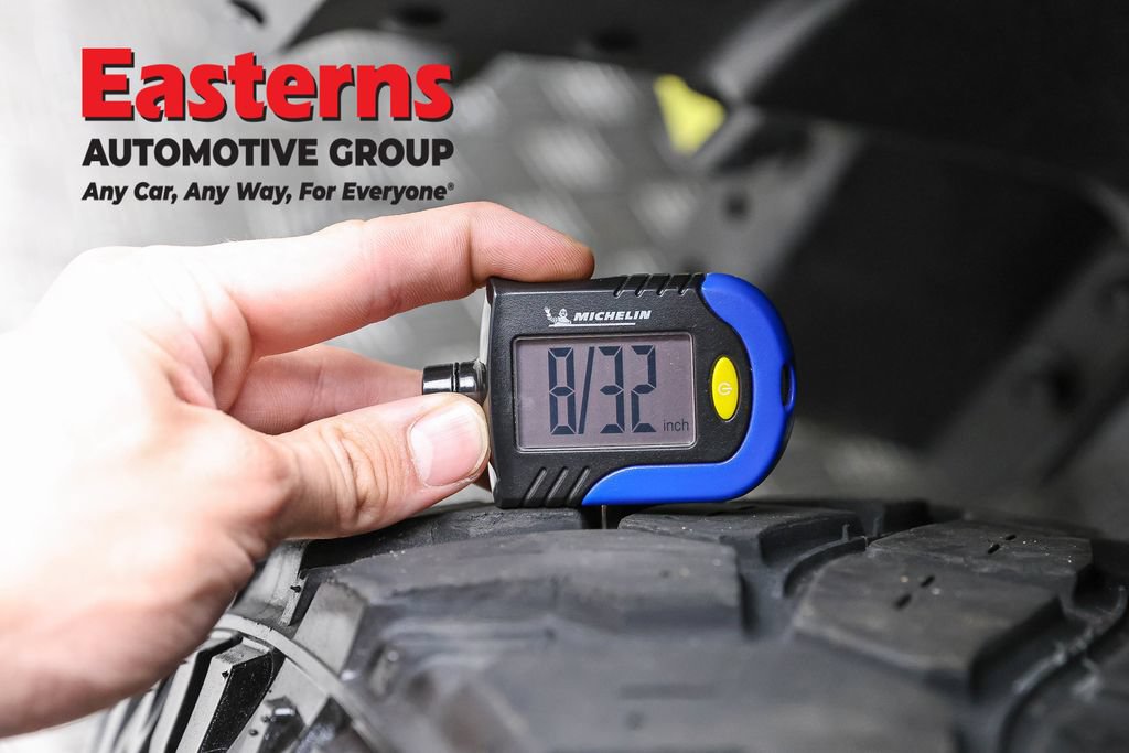 Used 2023 Jeep Wrangler Unlimited w/ Cold Weather Group AWD/4WD image 28