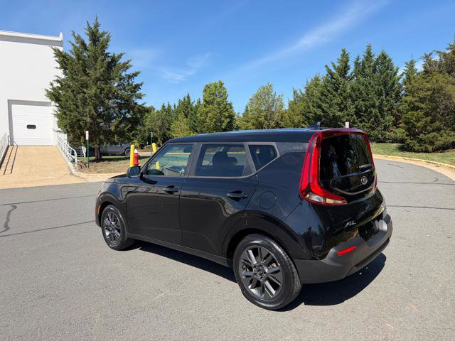 Used 2021 Kia Soul S FWD image 3