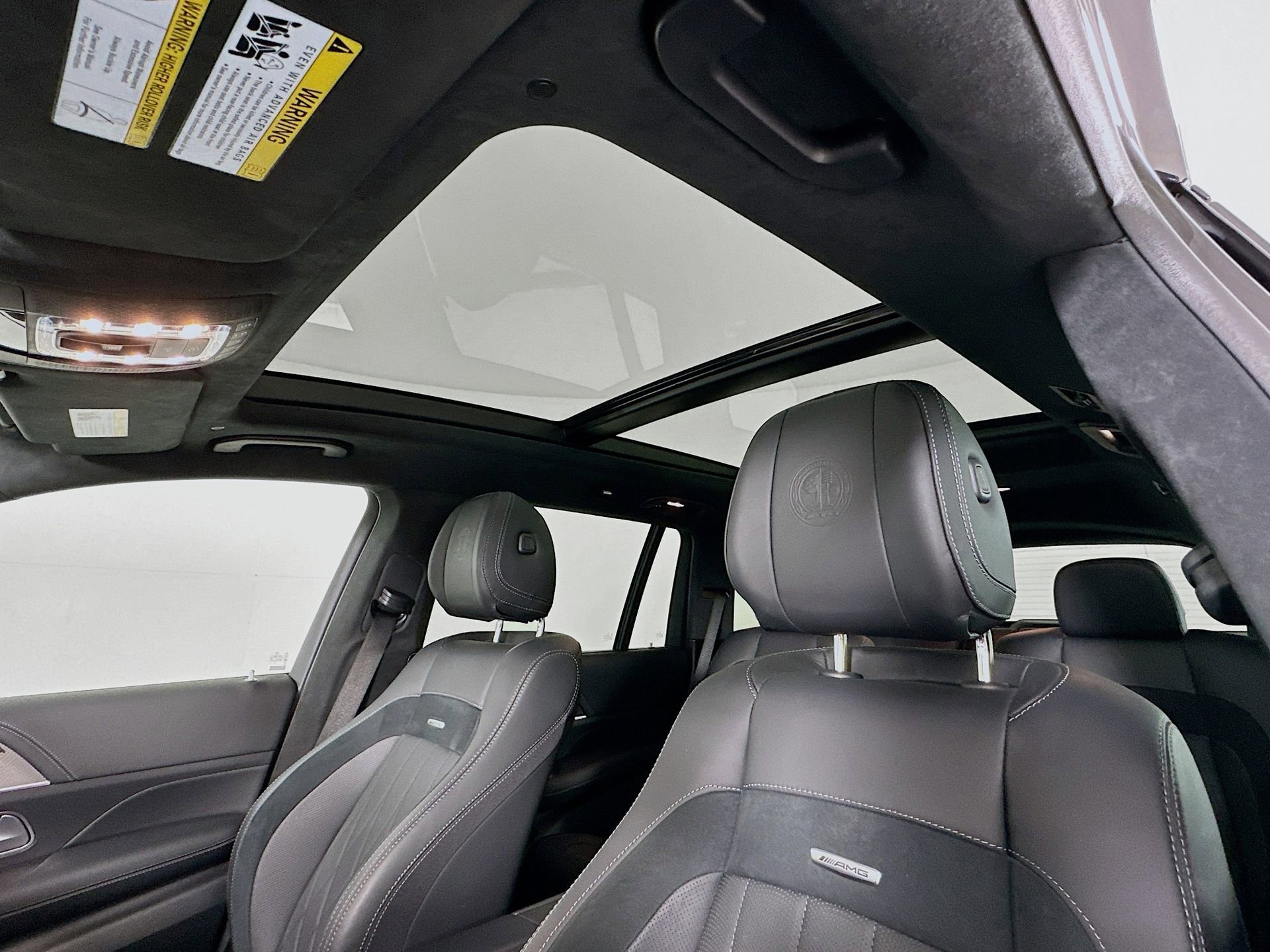 Used 2025 Mercedes-Benz GLS 63 AMG 4MATIC image 24
