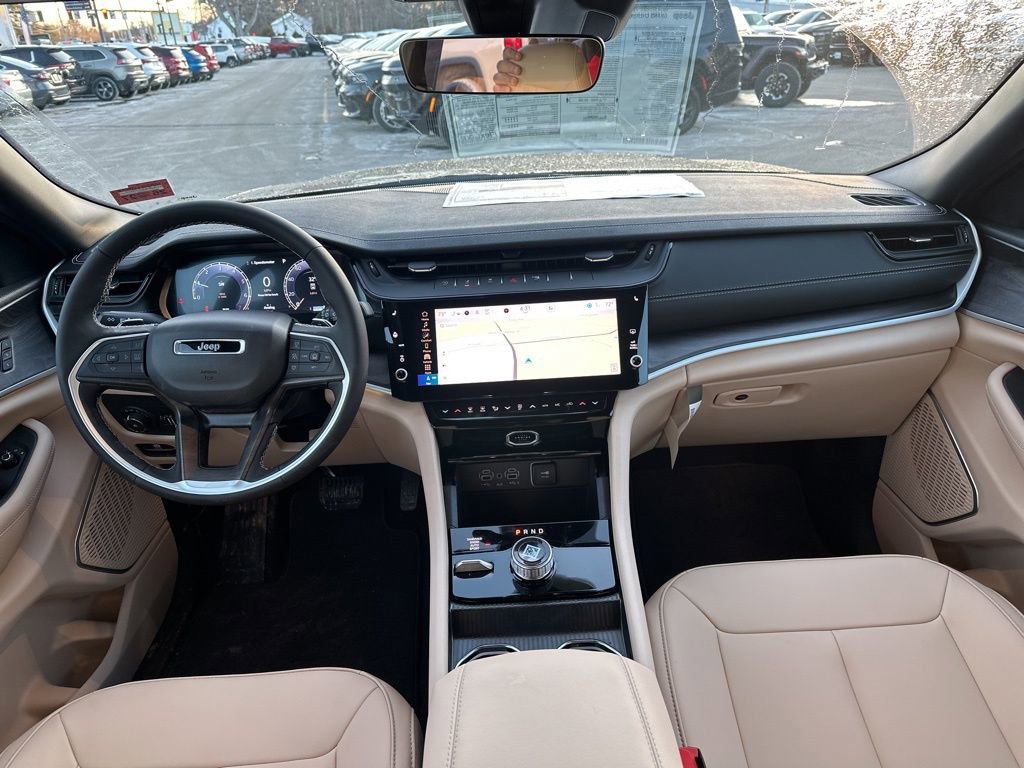 New 2026 Jeep Grand Cherokee Limited image 13