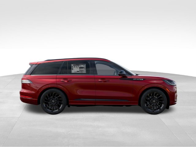 New 2027 Lincoln Aviator Reserve AWD/4WD image 6