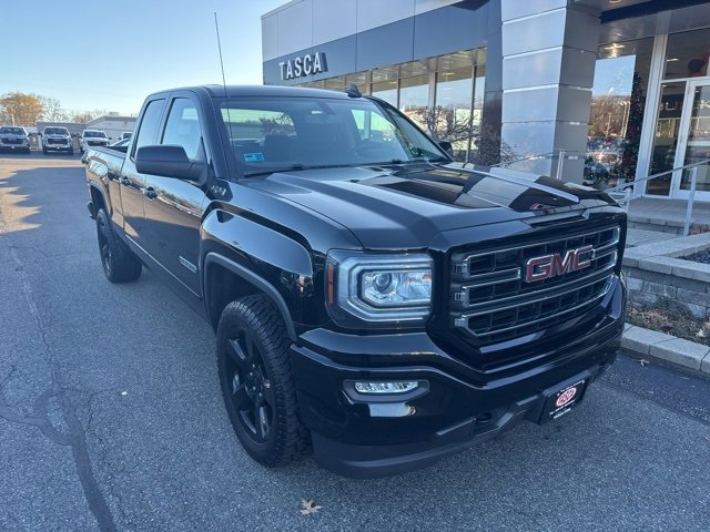 Used 2018 GMC Sierra 1500 SLE w/ SLE Value Package image 1
