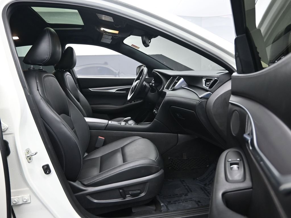 Used 2022 INFINITI QX55 Luxe w/ Cargo Package image 30