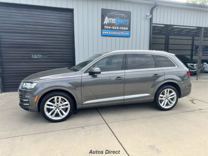 Used 2018 Audi Q7 3.0T Prestige w/ Prestige Package AWD/4WD image 3