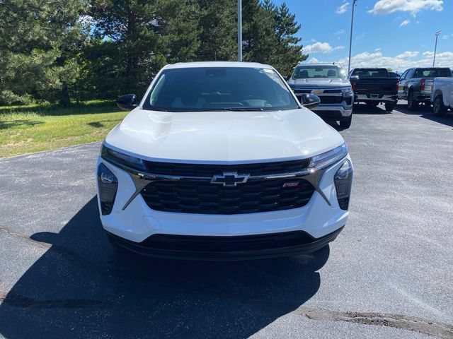 New 2026 Chevrolet Trax RS w/ Sunroof Package FWD image 10
