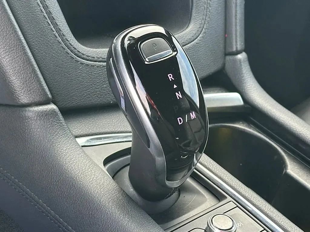 Used 2022 Cadillac XT6 Luxury image 26