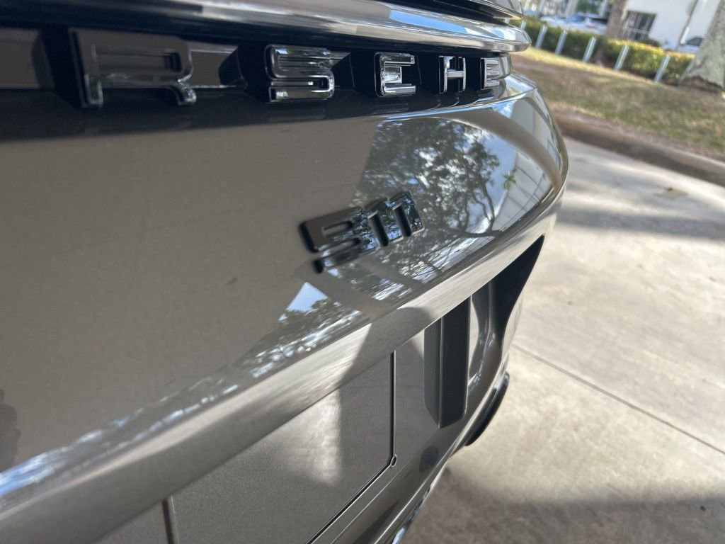 Used 2024 Porsche 911 Carrera 4 image 18