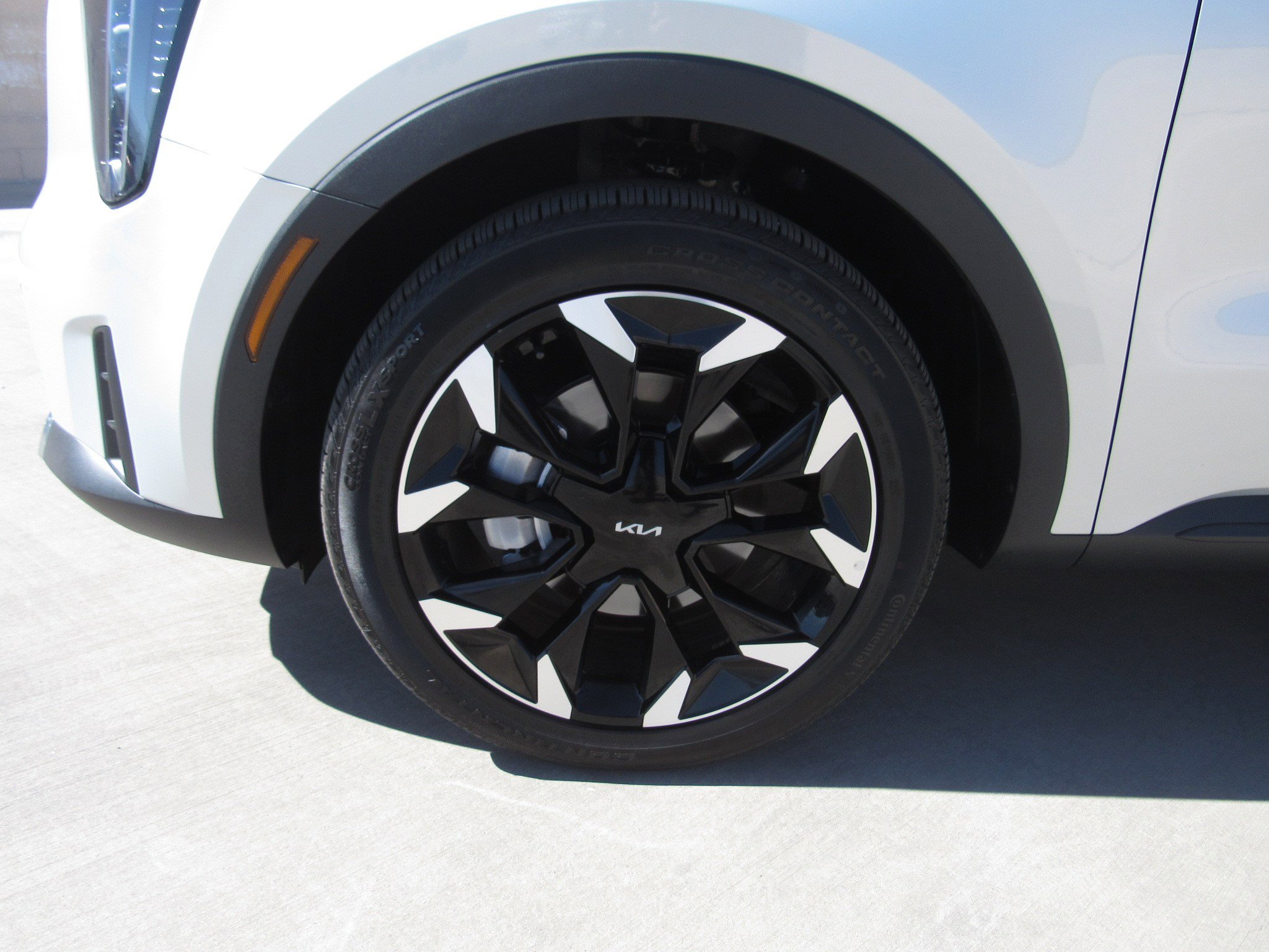 Used 2026 Kia Sorento EX w/ EX Premium Package FWD image 4