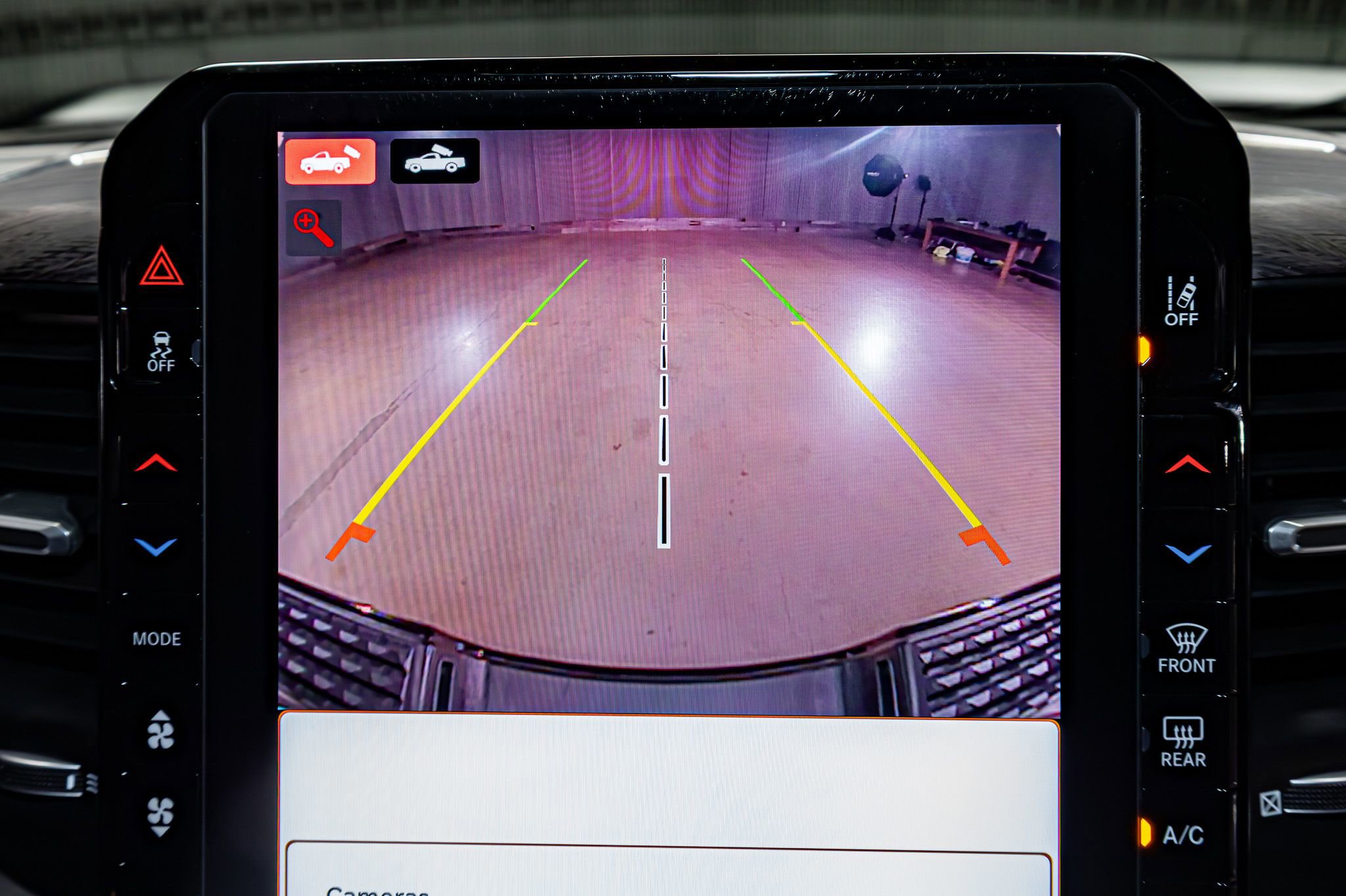 Used 2025 RAM 3500 Laramie image 24