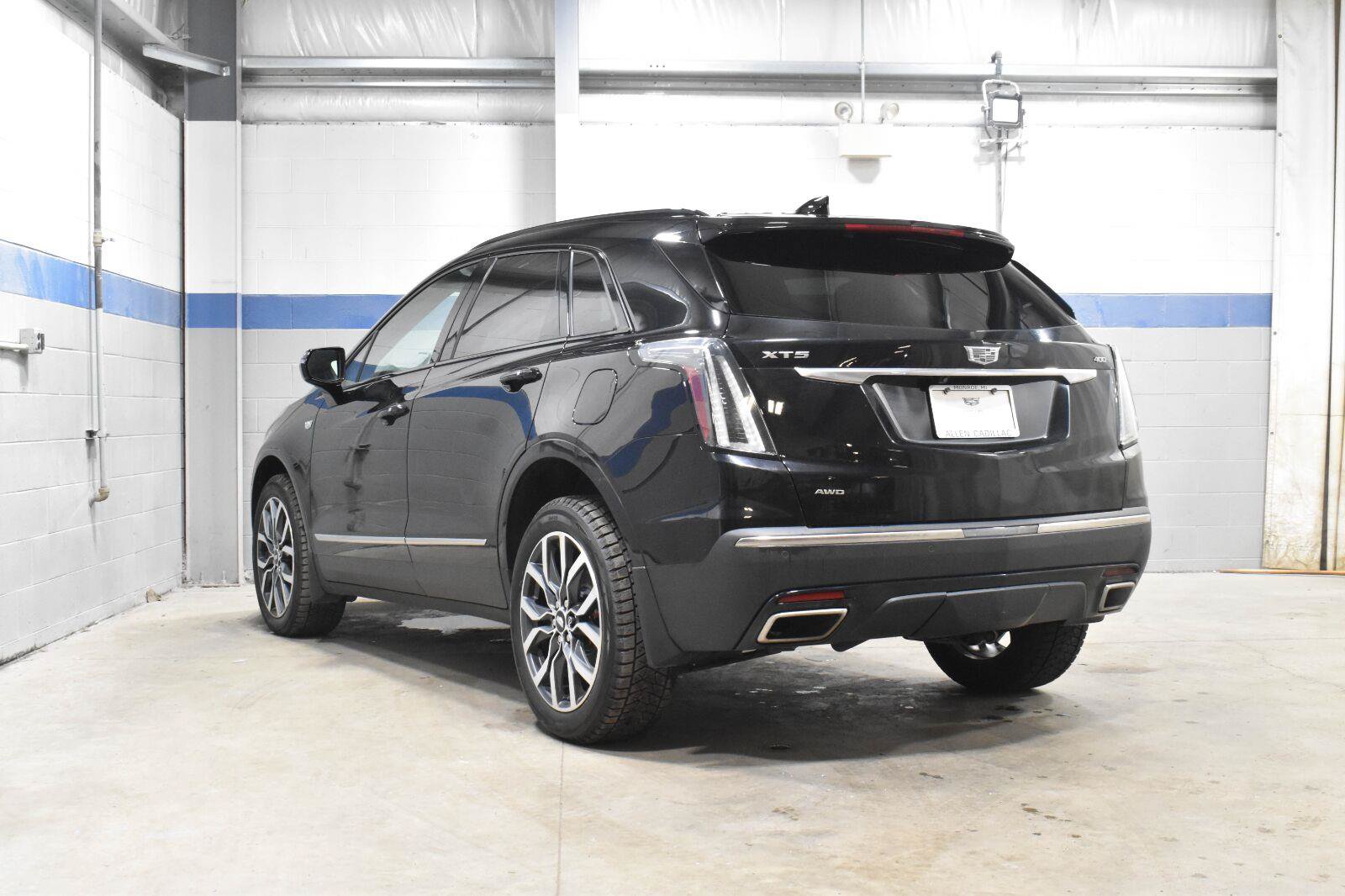 Used 2022 Cadillac XT5 Sportv AWD/4WD image 22