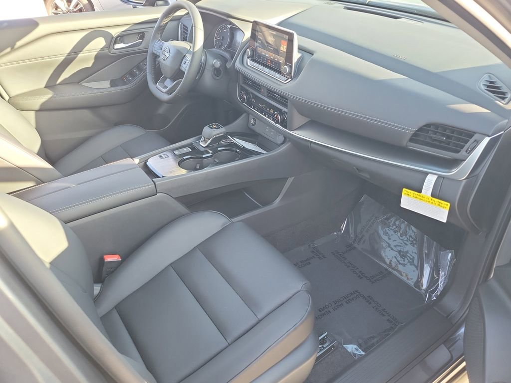 New 2026 Nissan Rogue SV image 12