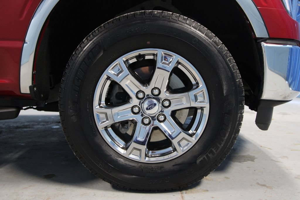 Used 2022 Ford F150 XLT w/ Equipment Group 302A High AWD/4WD image 39