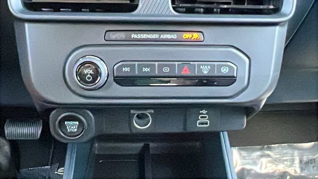 New 2025 Ford Maverick XLT w/ XLT Luxury Package image 25