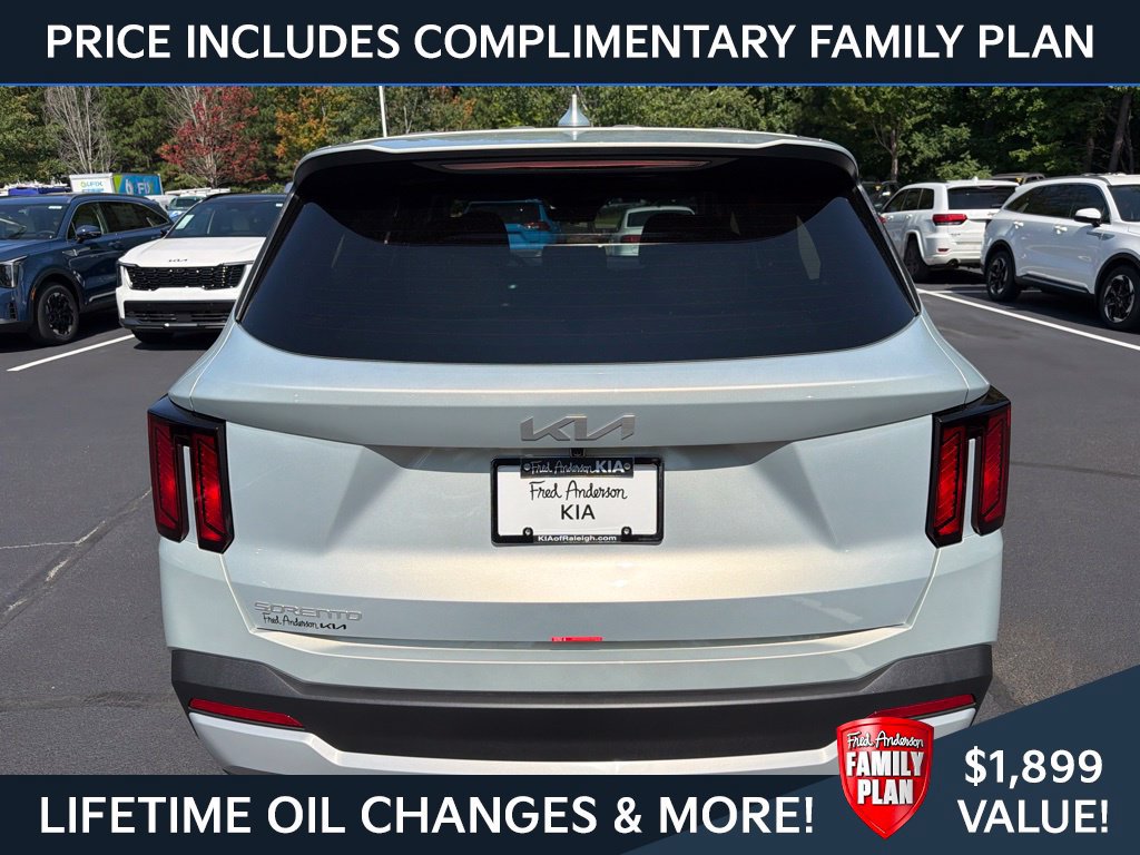 New 2026 Kia Sorento LX FWD image 5
